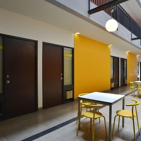 Zen Rooms Setiabudi Barat Yakarta Exterior foto