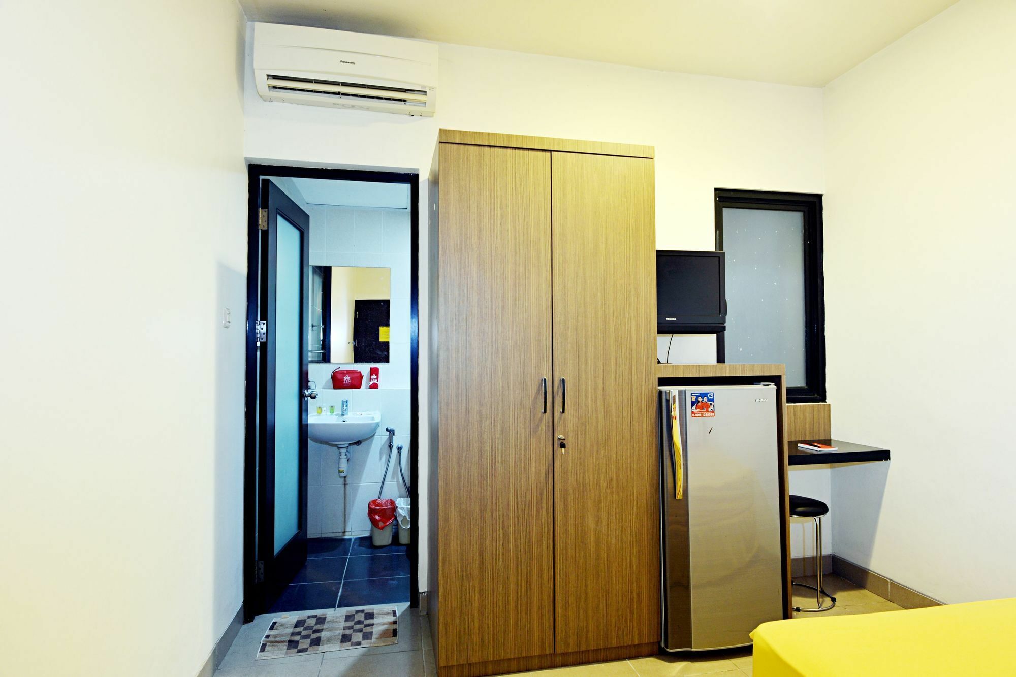 Zen Rooms Setiabudi Barat Yakarta Exterior foto